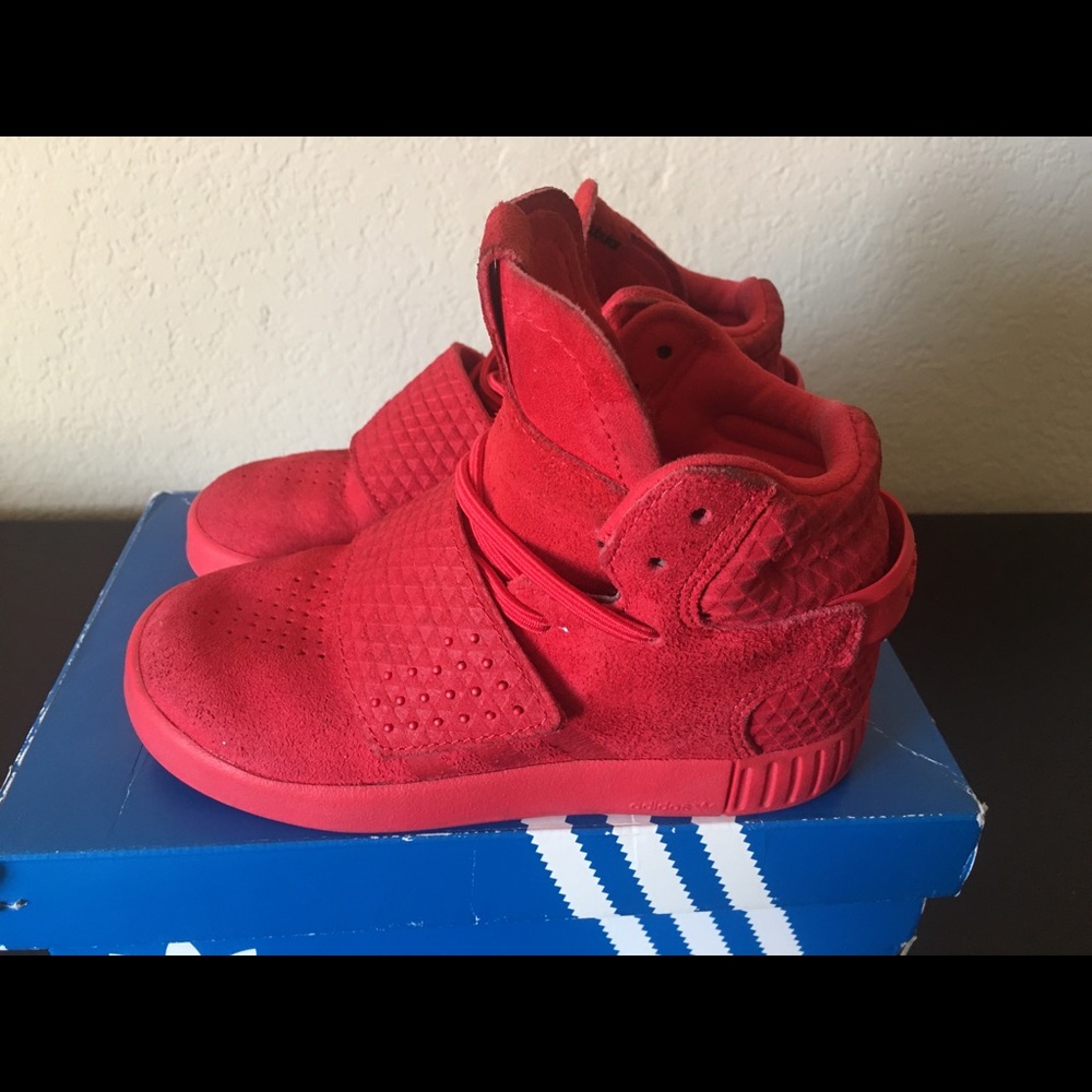 Adidas Tubular Invader Strap Triple Red size 10c